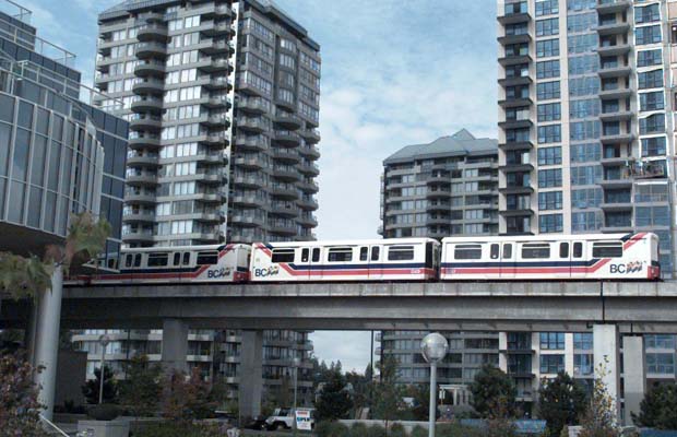 TransLink “smart cards” and fare gates heading for service - image