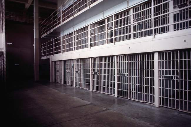 A judge has certified a class-action lawsuit by former inmates of the Elgin-Middlesex Detention Centre over conditions at the facility.