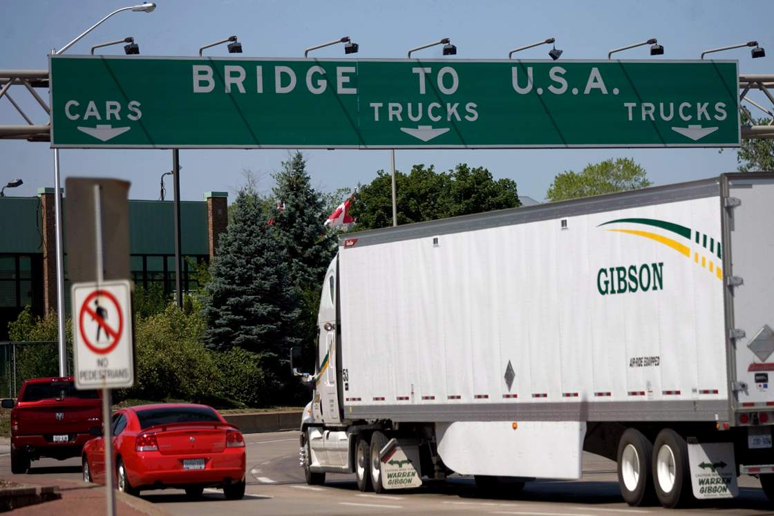 US border shopping