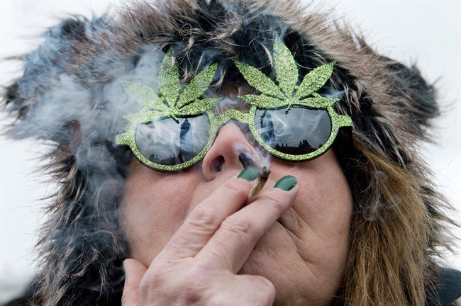 Canadian police chiefs say cops should be able to hand out tickets, fines, for possession of small amounts of marijuana.