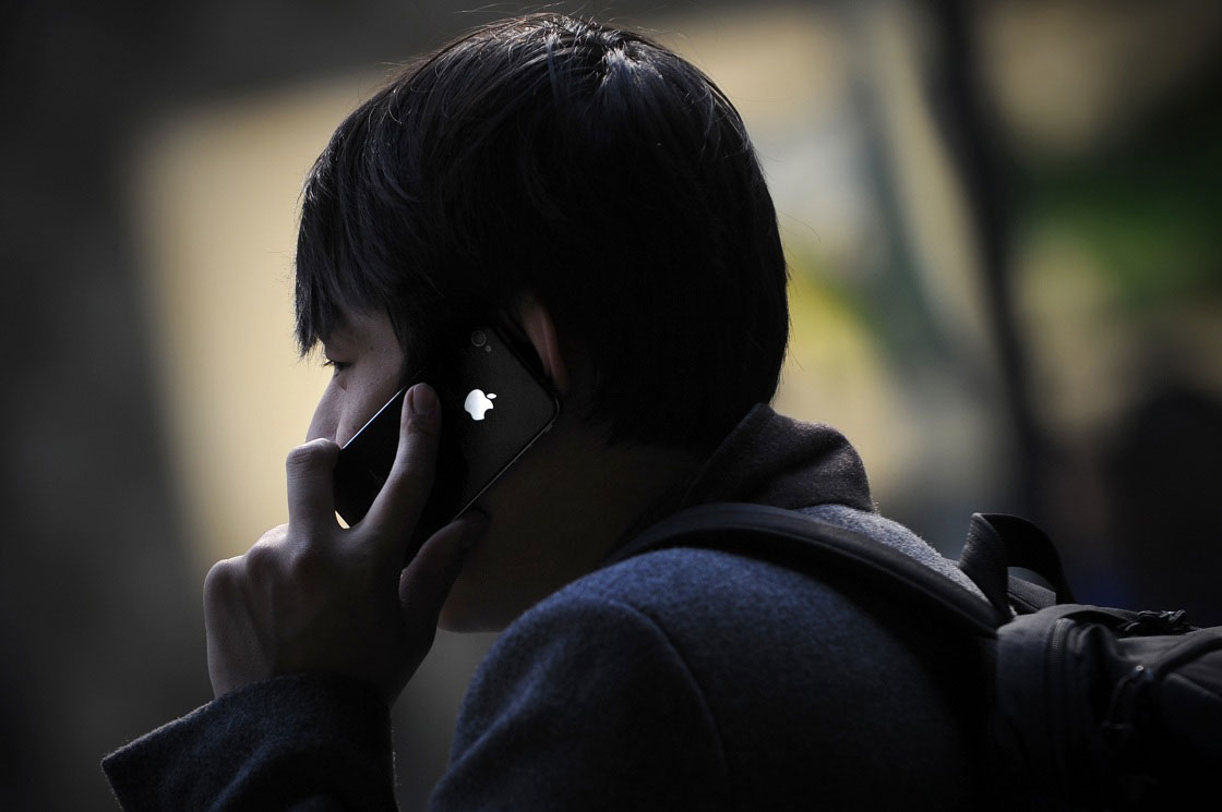 The move comes just weeks before the Sept. 27 deadline set by the CRTC for telecom companies to submit their roaming fee rates and how much they pay other carriers for roaming agreements.