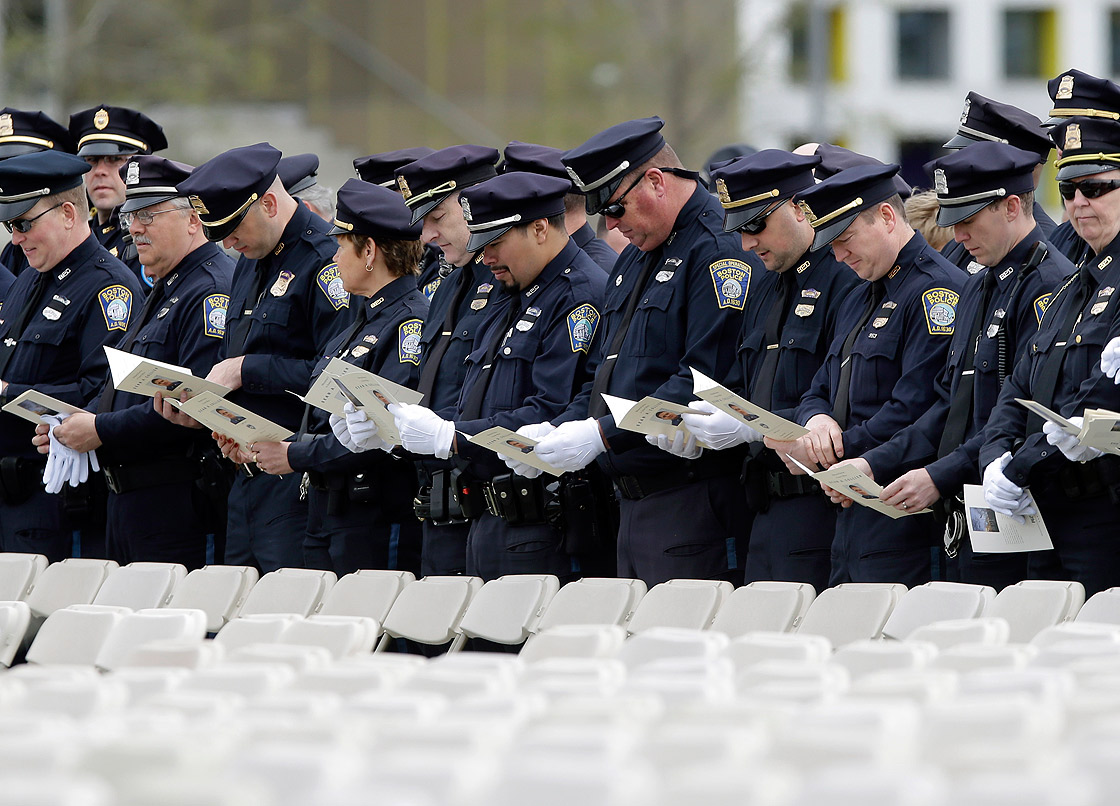 Gallery: Slain MIT officer memorialized at campus service - image