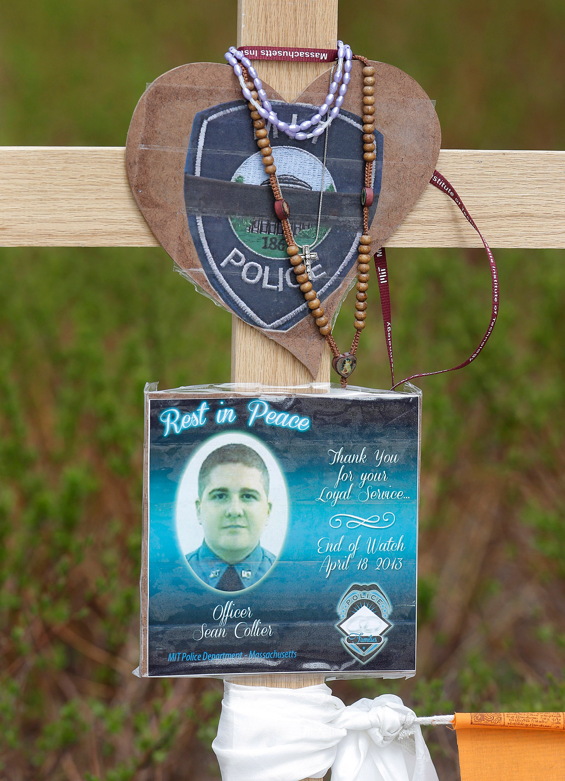 Gallery: Slain MIT officer memorialized at campus service - image