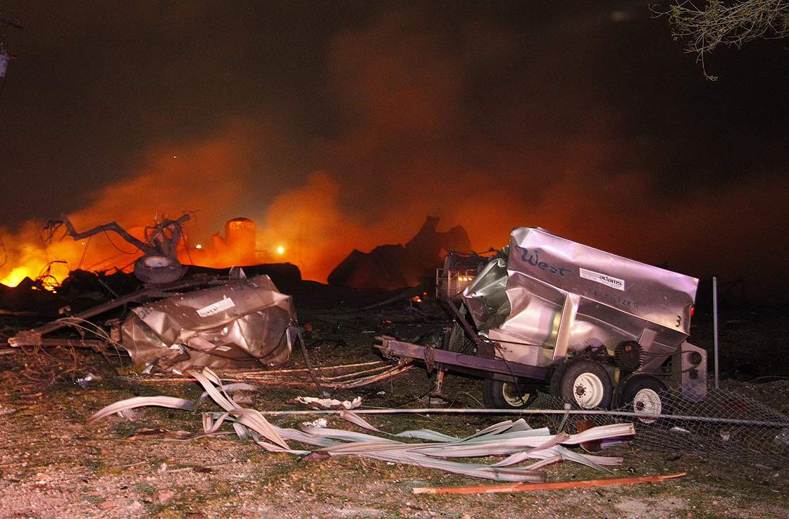 A fire burns at a fertilizer plant in West, Texas after an explosion Wednesday April 17, 2013. (AP Photo)