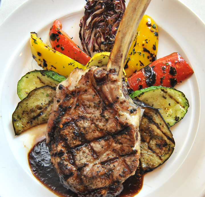 Summertime barbecues aren’t always about baby back ribs slathered in sugary sweet barbecue sauce, potato salad and ice-cold Cokes. There are healthy ways to fire up the grill this summer.