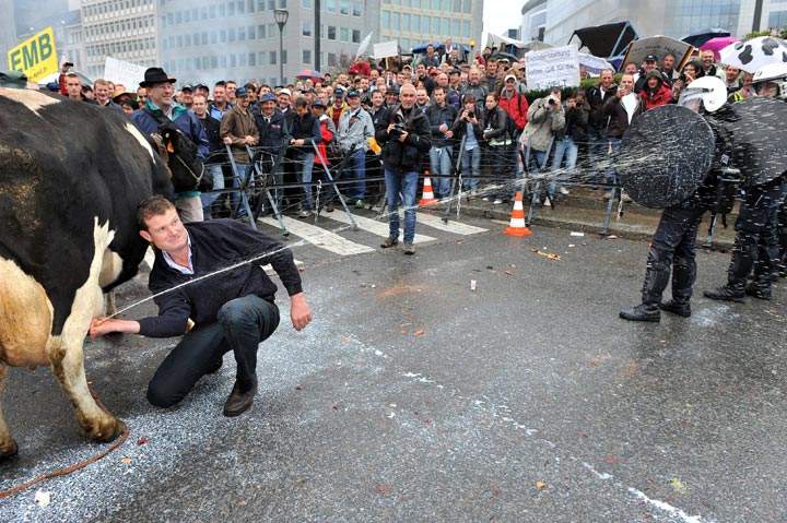 11 iconic images of protest - image