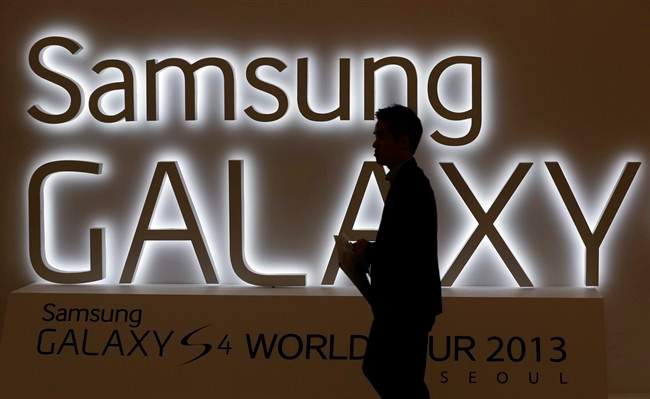 Samsung Electronics Co. has applied for U.S. and South Korean trademarks for a watch that connects to the Internet in the latest sign that consumer technology companies see wearable devices as the future of their business. 