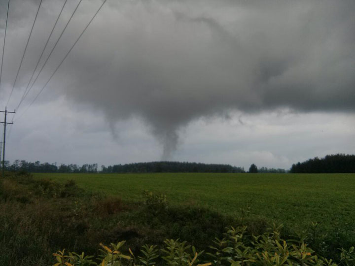 Tornado warnings are up in eastern Ontario as storms roll into the area.