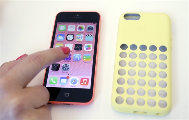 More Canadians are using smartphones than landlines.