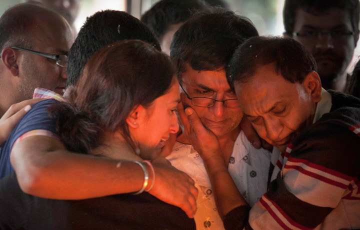 8 gut-wrenching images as Kenya mourns Westgate attack victims - image