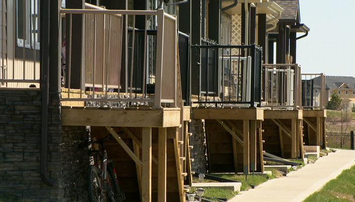 September housing starts in Saskatoon increase from previous month, according to Canada Mortgage and Housing Corporation.