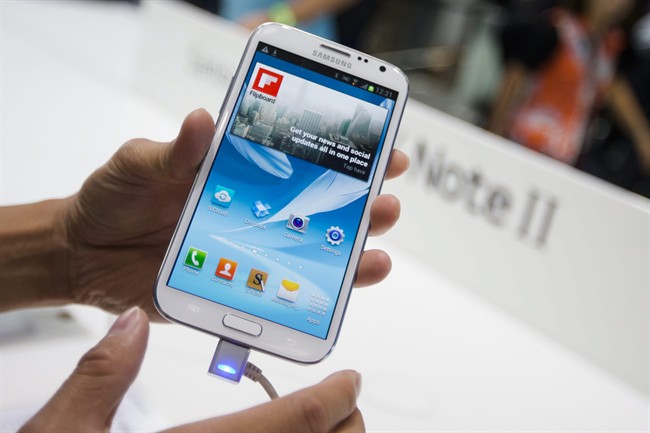 Court to reconsider Apple’s request to block Samsung phones from market - image