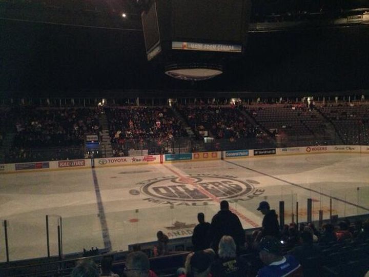 Rexall Place in the dark after power outage Tuesday, October 15, 2013.