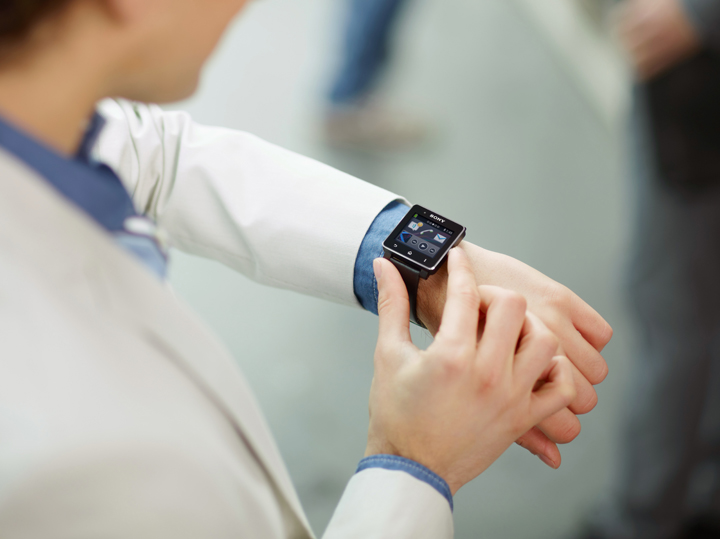 Samsung's martWatch 2 is designed to complement a phone - specifically those running Android 4.0 or later.