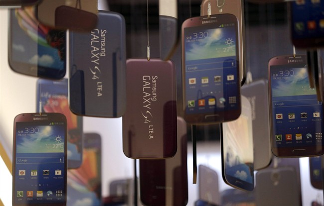 Samsung Electronics said its operating profit for the July-September quarter rose to another record-high. The maker of Galaxy smartphones said in its Friday, Oct. 4, 2013 earnings preview that its third-quarter operating income rose 25 percent over a year earlier to 10.1 trillion won ($9.4 billion).