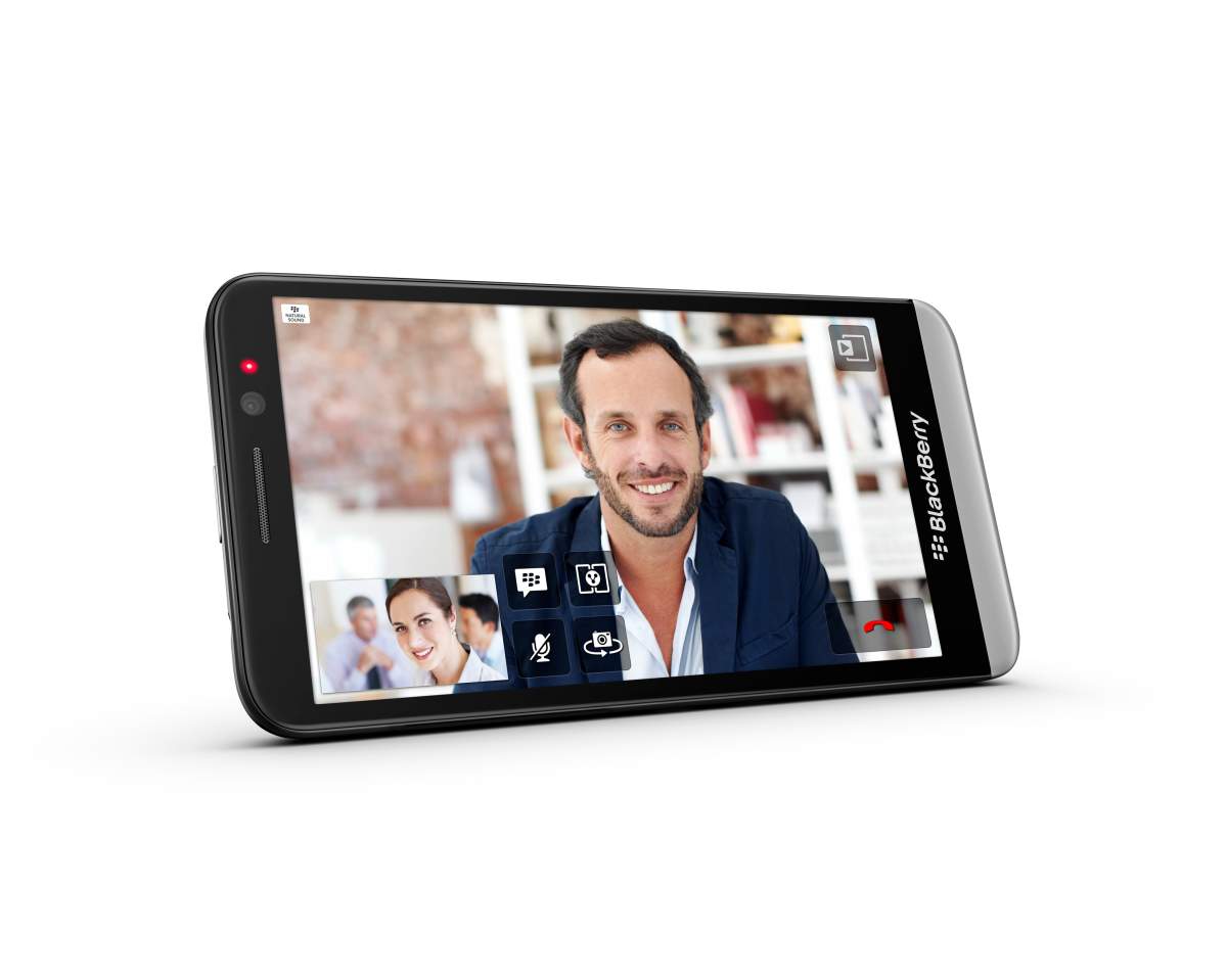 BlackBerry Z30 with 5-inch screen showing BB Messenger.