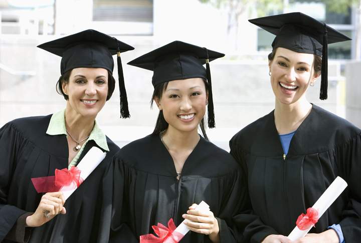 Women less likely to choose university program in science, technology, engineering, mathematics: Stats Can