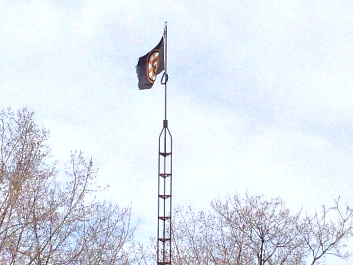 In Kahnawake, Boston Bruins show their passion for their team inside and outside their homes.