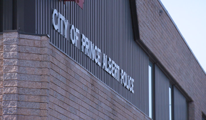 Saskatchewan man charged with child abandonment after toddler left in car.
