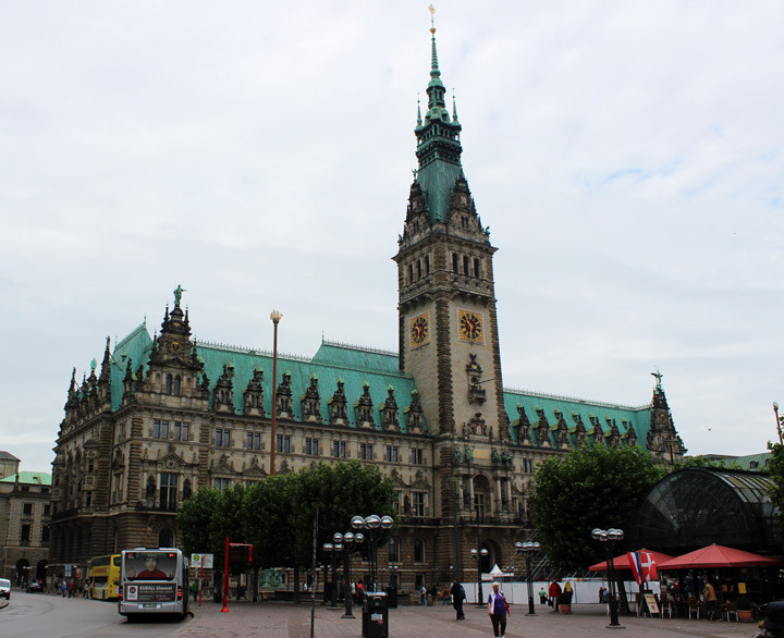 Hamburg city hall