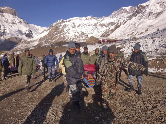 Quebecer tells of Nepal avalanche survival - image