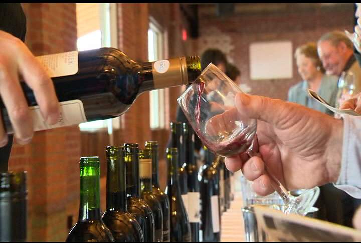 blind wine tester