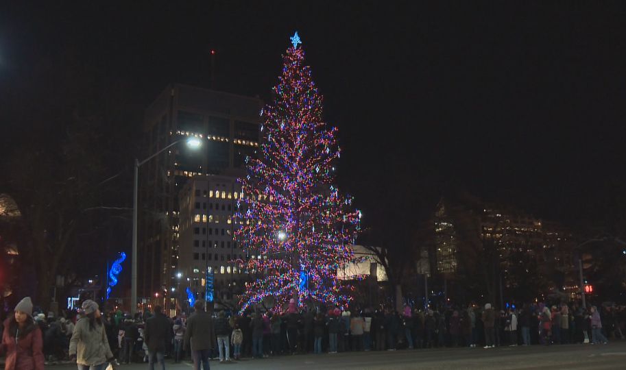 As Edmontonians celebrate the holiday season, many local charities are in need of not just financial contributions, but volunteers as well.