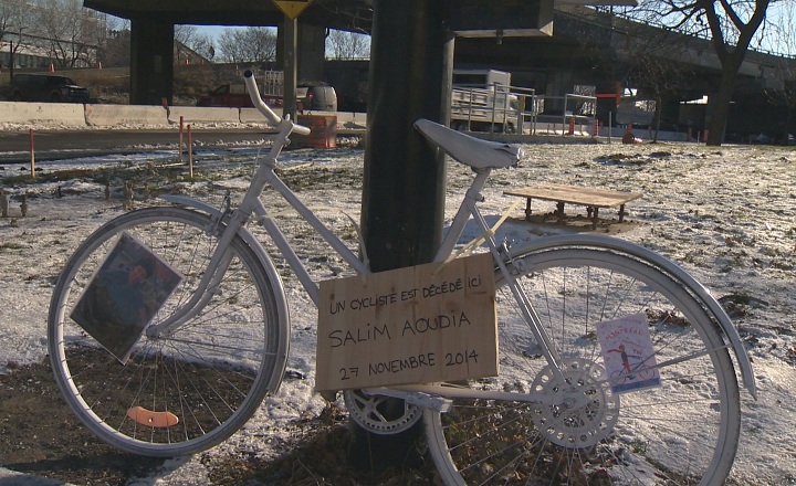 A ghost bike was installed on December 4, 2014 in Montreal, in memory of cyclist Salim Aoudia, who was killed last week while riding his bike.