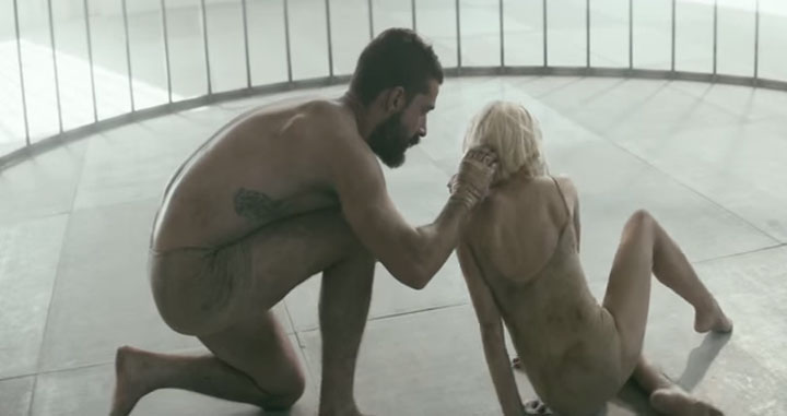 Sia apologizes to people upset by ‘Elastic Heart’ video - image