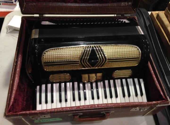 Fargo set sale Calgary