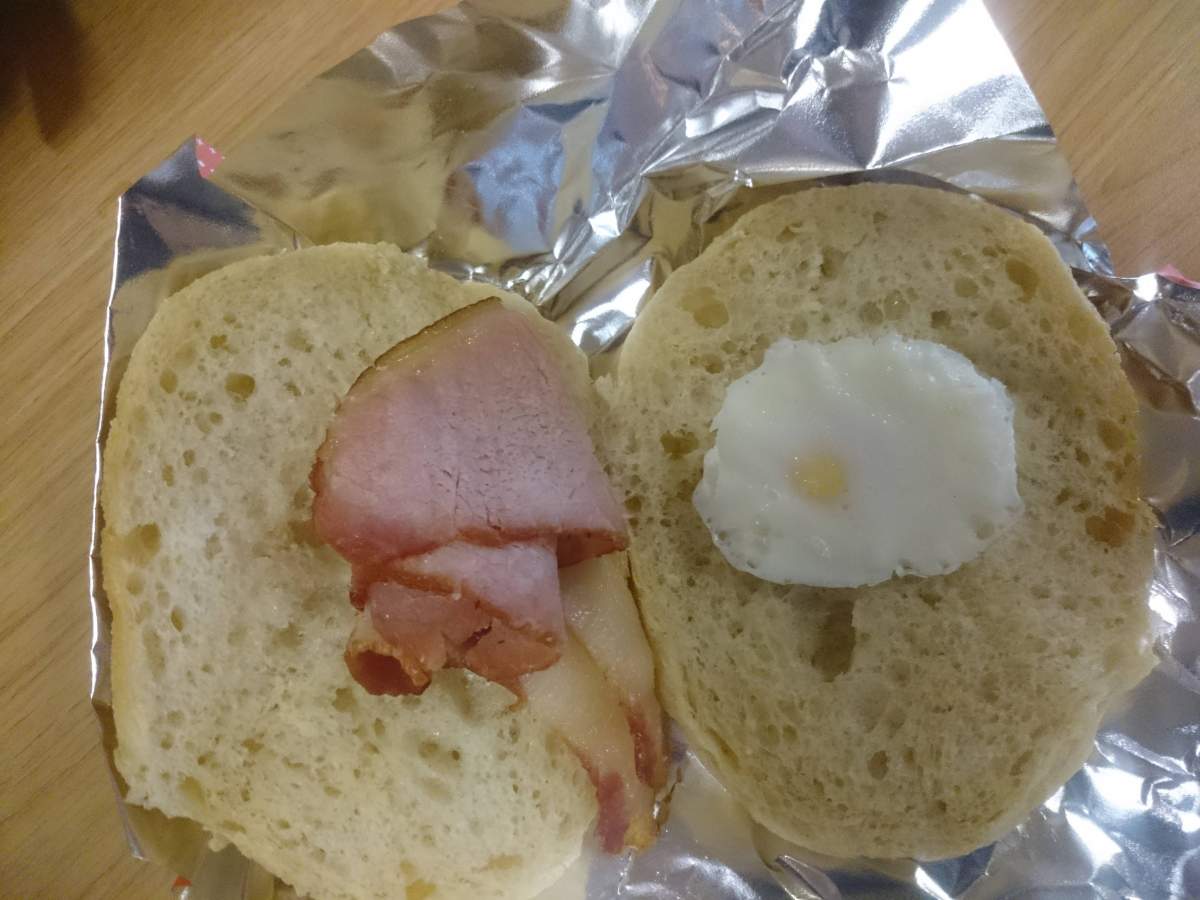 airport food