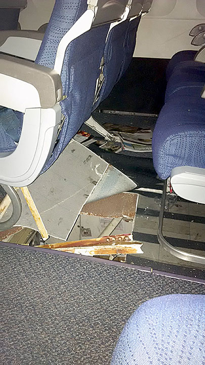 AC624 interior floor