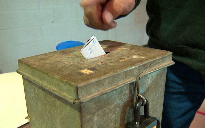 Away from home or too busy to vote on Election Day? Officials say there's a number of ways you can you vote in advance if the federal election conflicts with your calendar.