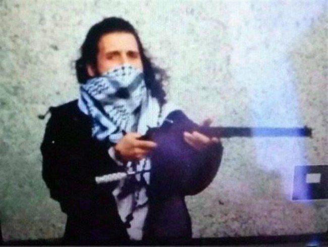 Michael Zehaf-Bibeau is shown in a Twitter photo posted by @ArmedResearch, which said in a Tweet it came from an Islamic State media account.