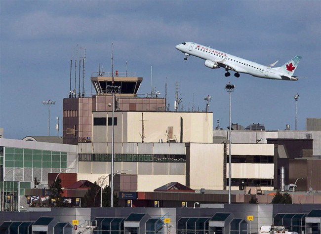 Construction on the main runway at the Halifax Stanfield International Airport has been delayed by poor visibility and unfavourable winds in the forecast.