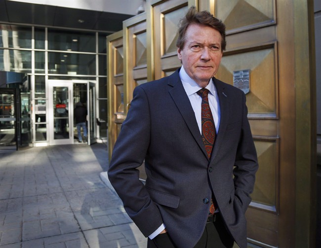 Expert calls ‘Scud Stud’ Arthur Kent a ‘rogue’ candidate - image