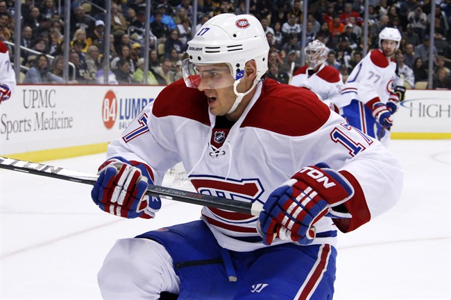 Montreal Canadiens center Torrey Mitchell (17) plays during an NHL hockey game against the Pittsburgh Penguins in Pittsburgh Tuesday, Oct. 13, 2015.