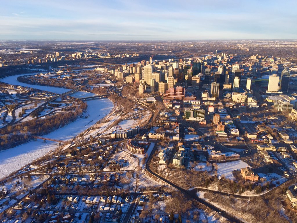 A view of Edmonton from the Global 1 Helicopter. Jan. 30, 2016.
