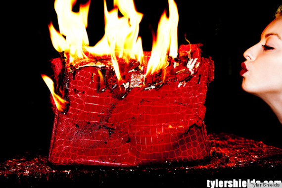 Hermès Birkin bag more valuable than gold or stocks, research finds - image