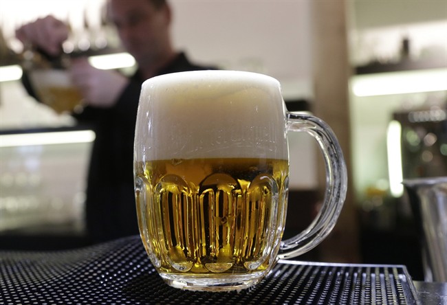 A survey commissioned by Éduc’alcool shows Montreal's anglophones drink more frequently and excessively than francophones and allophones, Tuesday, August 1, 2017.