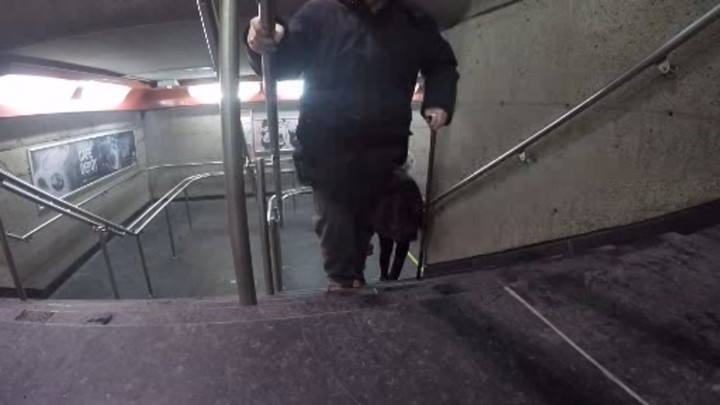 Currently the Vendôme Metro only has stairs to allow people to get to the super hospital.