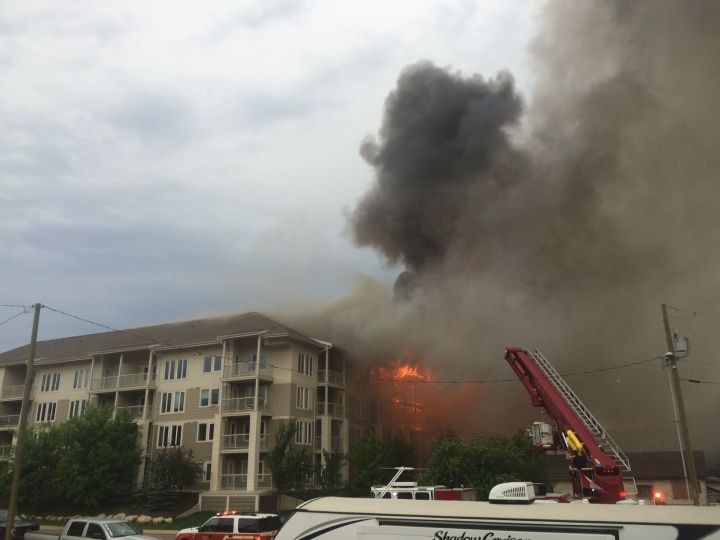 Crews were called to a fire in downtown Fort McMurray on Monday, June 6, 2016. (CREDIT: James Mark Macdonald)