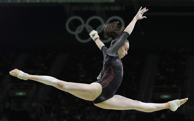 Canada’s Isabela Onyshko performs on the balance beam during the artistic gymnastics women’s individual all-around final at the 2016 Summer Olympics in Rio de Janeiro, Brazil, Thursday, Aug. 11, 2016.