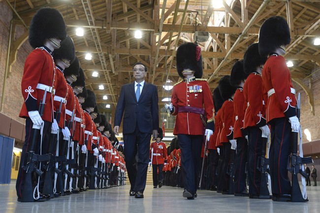 Premier of the State Council of the People’s Republic of China, Li Keqiang attends a welcoming ceremony with military honours in Ottawa on Thursday, September 22, 2016. 