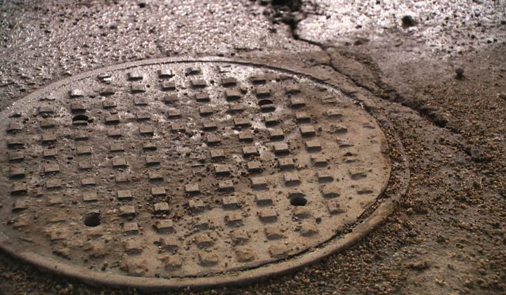 The City of Saskatoon will conduct “smoke” tests in the Buena Vista and Nutana area Wednesday to identify any leaks in sewer system.
