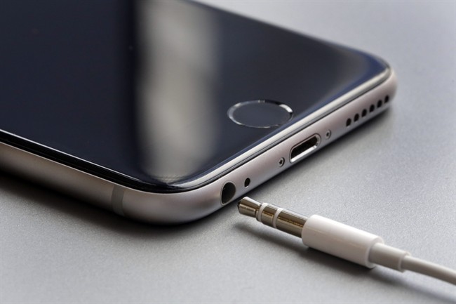When technology becomes unhealthy for teens - image