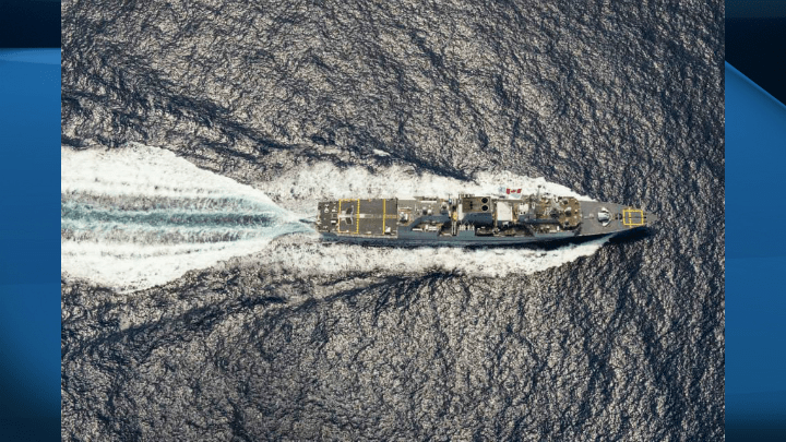Aerial view of HMCS Regina while on deployment in 2014.