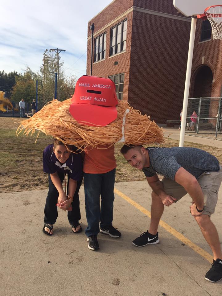 Boy’s funny Donald Trump hair costume a ‘huge’ Halloween treat online - image
