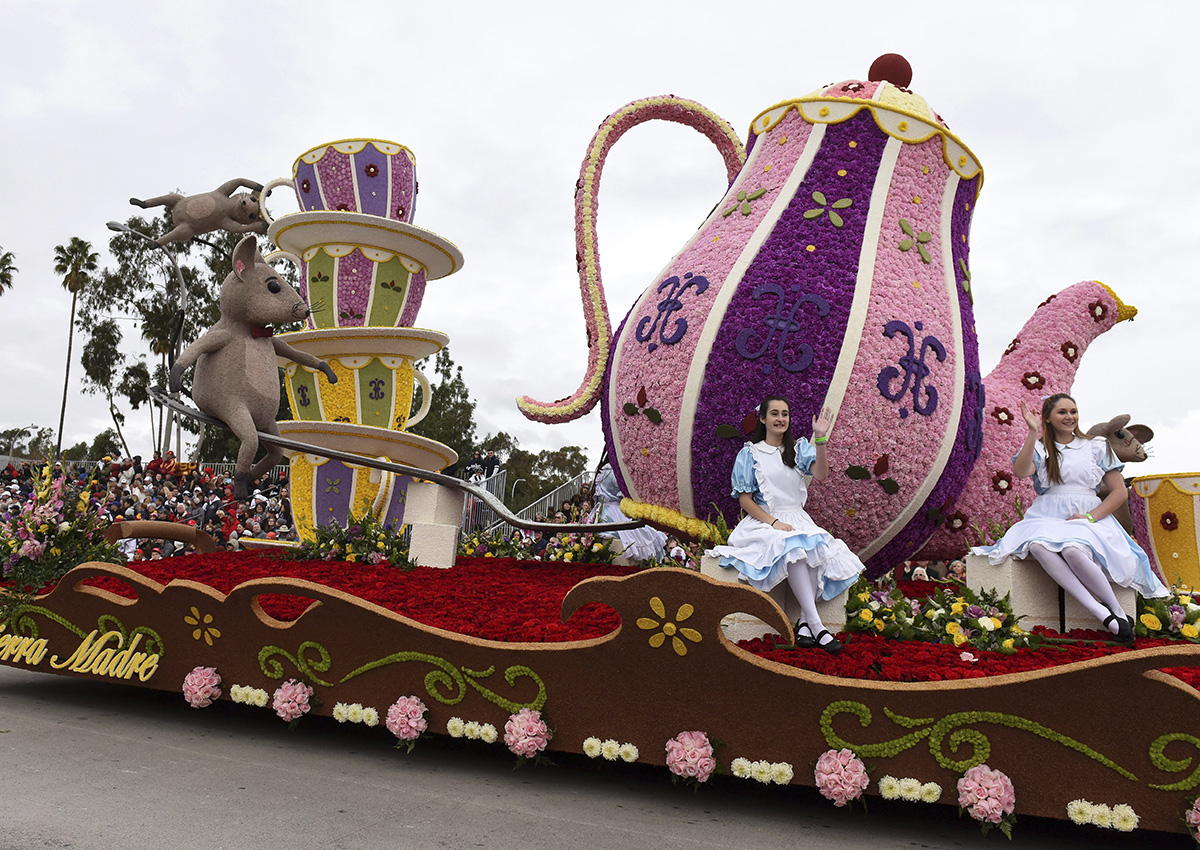 The Sierra Madre Rose Float Association float The Cat’s Away, winner of the Mayors’ Trophy for most outstanding city entry – national or international rolls along the 128th Rose Parade in Pasadena, Calif., Monday, Jan. 2, 2017. (AP Photo/Michael Owen Baker)