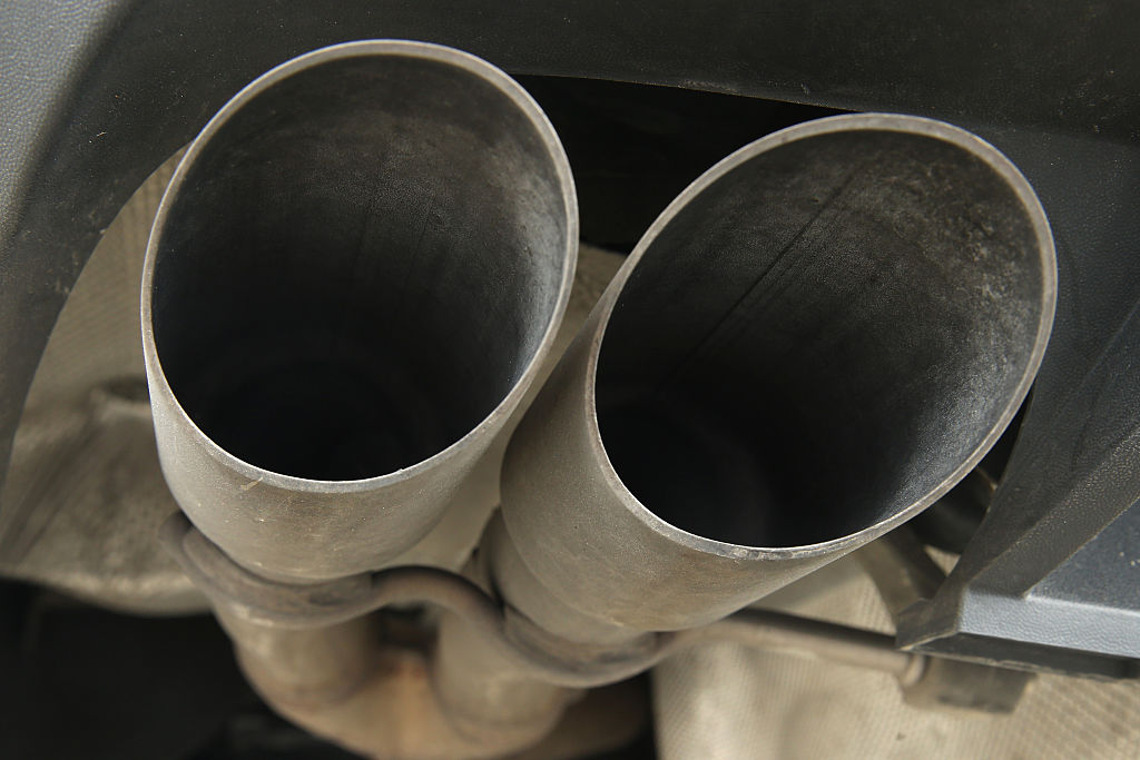 Edmonton councillor pushing for crack down on extremely noisy vehicles - image